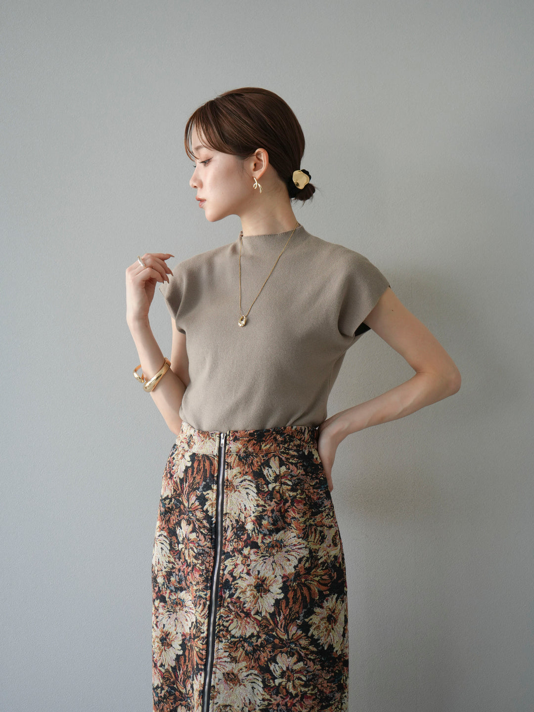 [SET]プチネックフレンチニットトップス+ゴブランフロントジップタイトスカート(2set)