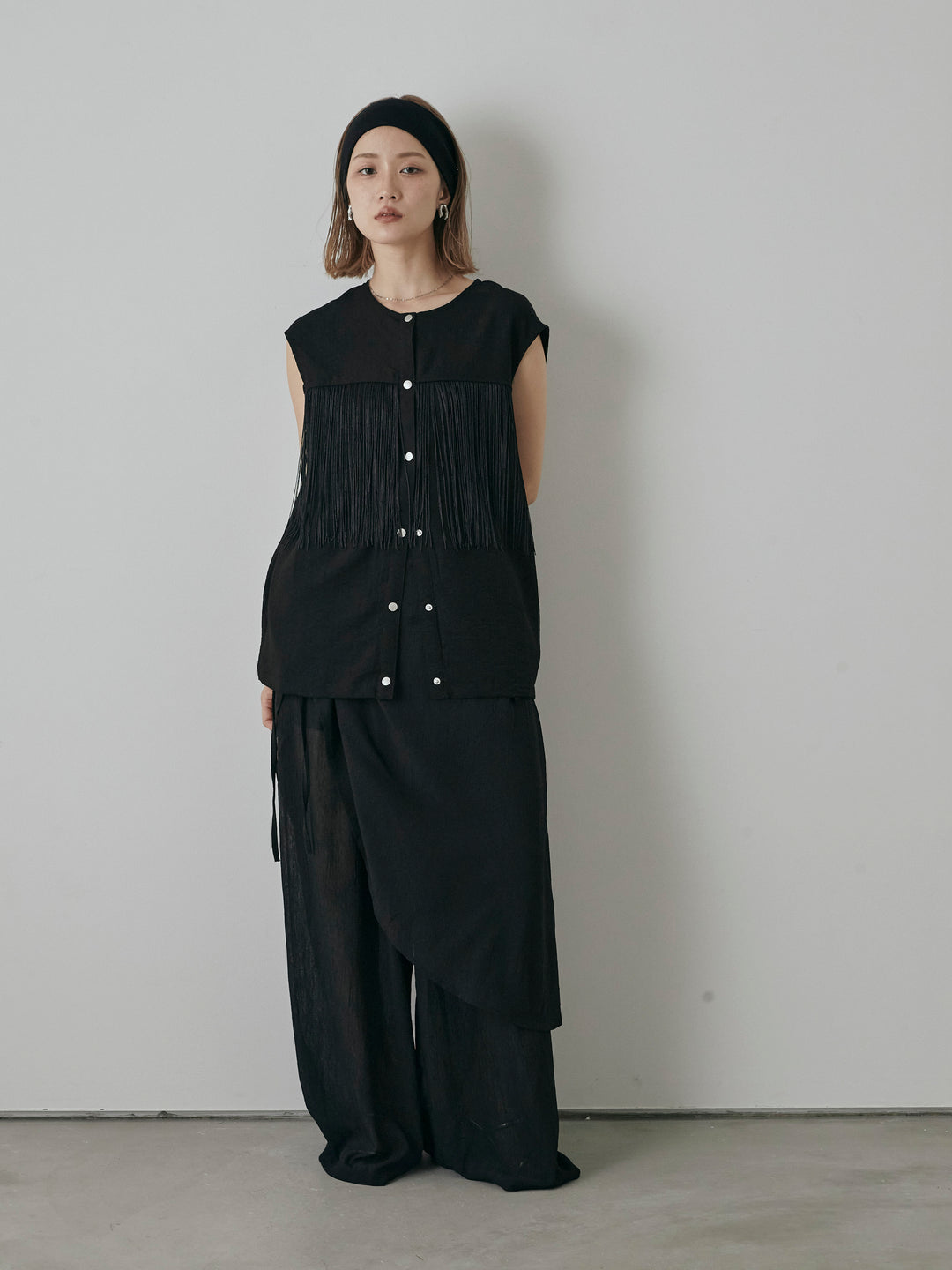 [預購] 薄紗洗衣機裹身設計褲/黑色