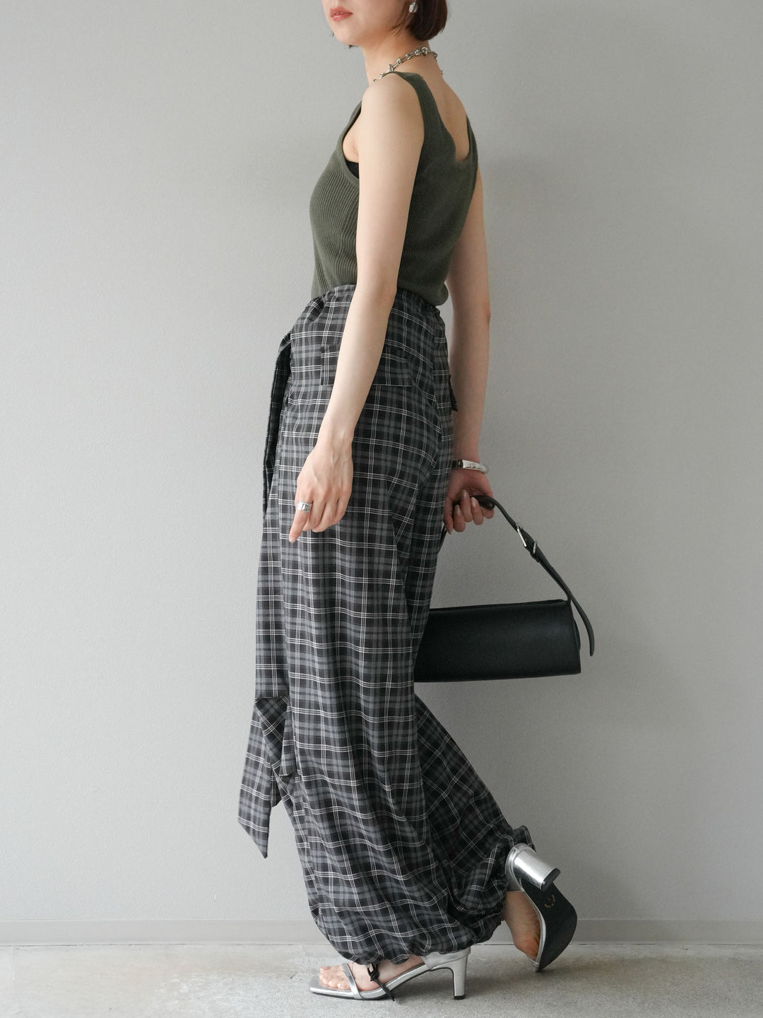 [予約]チェック柄ウエスト巻きドロストパンツ/ブラック