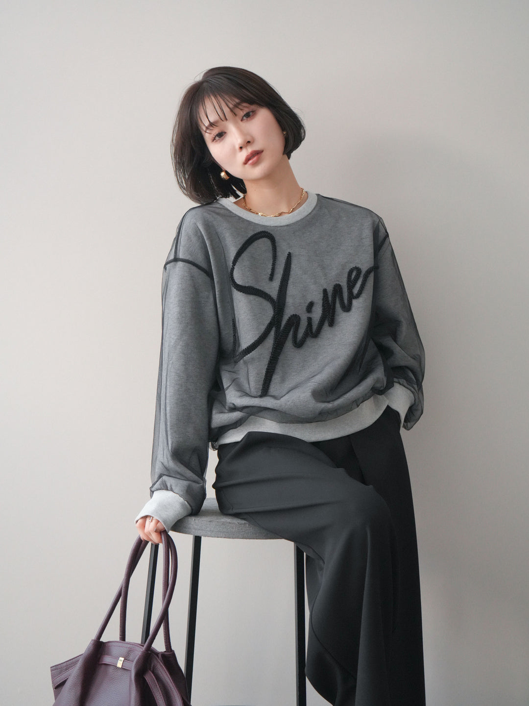 [SET]チュールレイヤードロゴスエットプルオーバー+選べるアクセセット(2set)