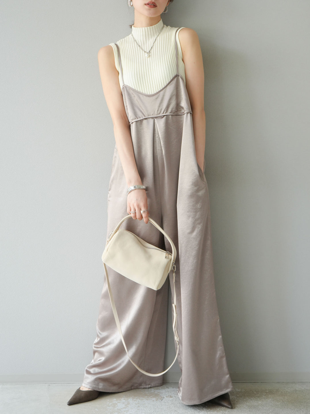 [予約]ボトルネックワッフル編みノースリーブニットトップス/オフホワイト