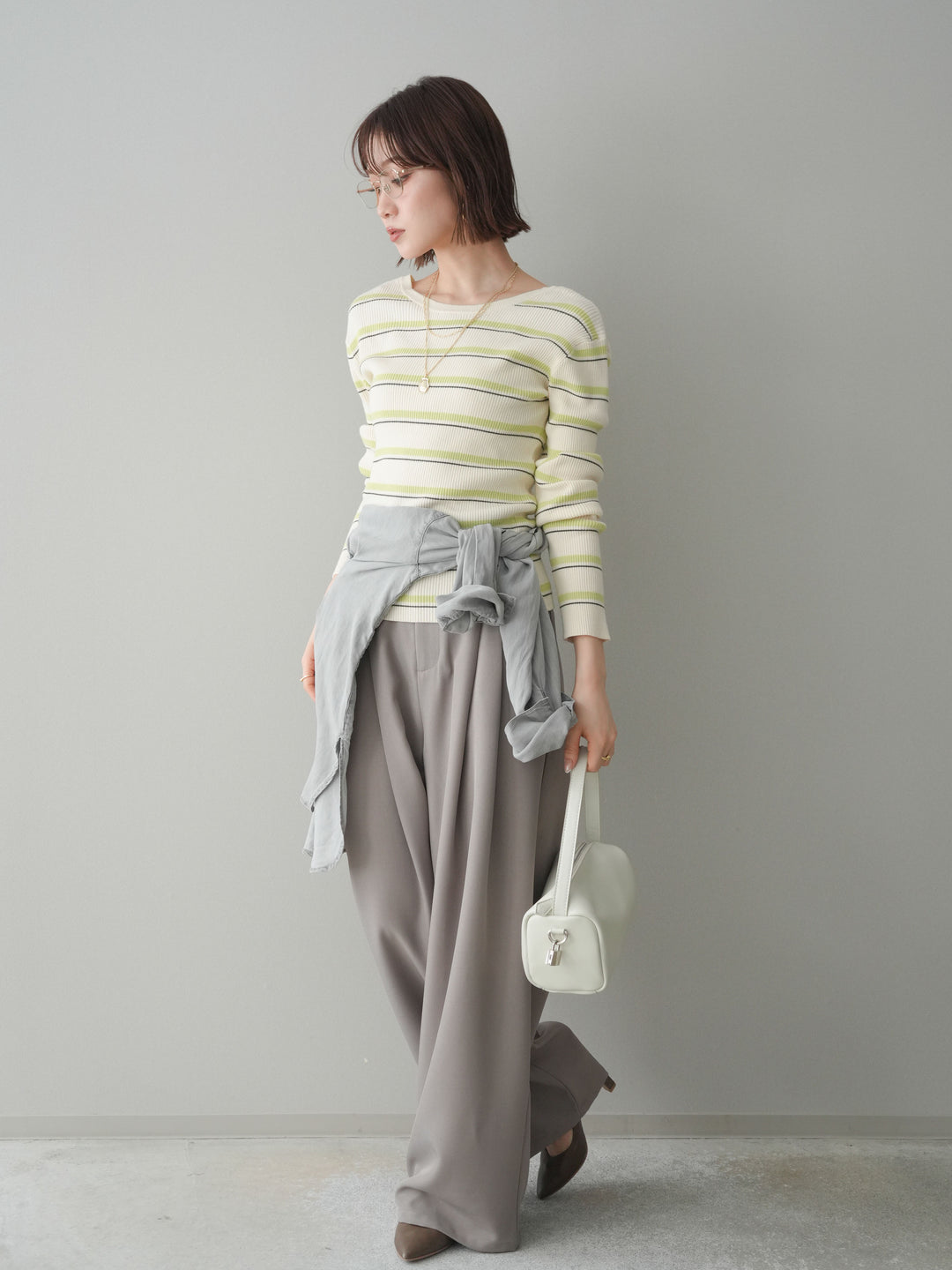 [予約]ウエストバイカラータックワイドパンツ/greige