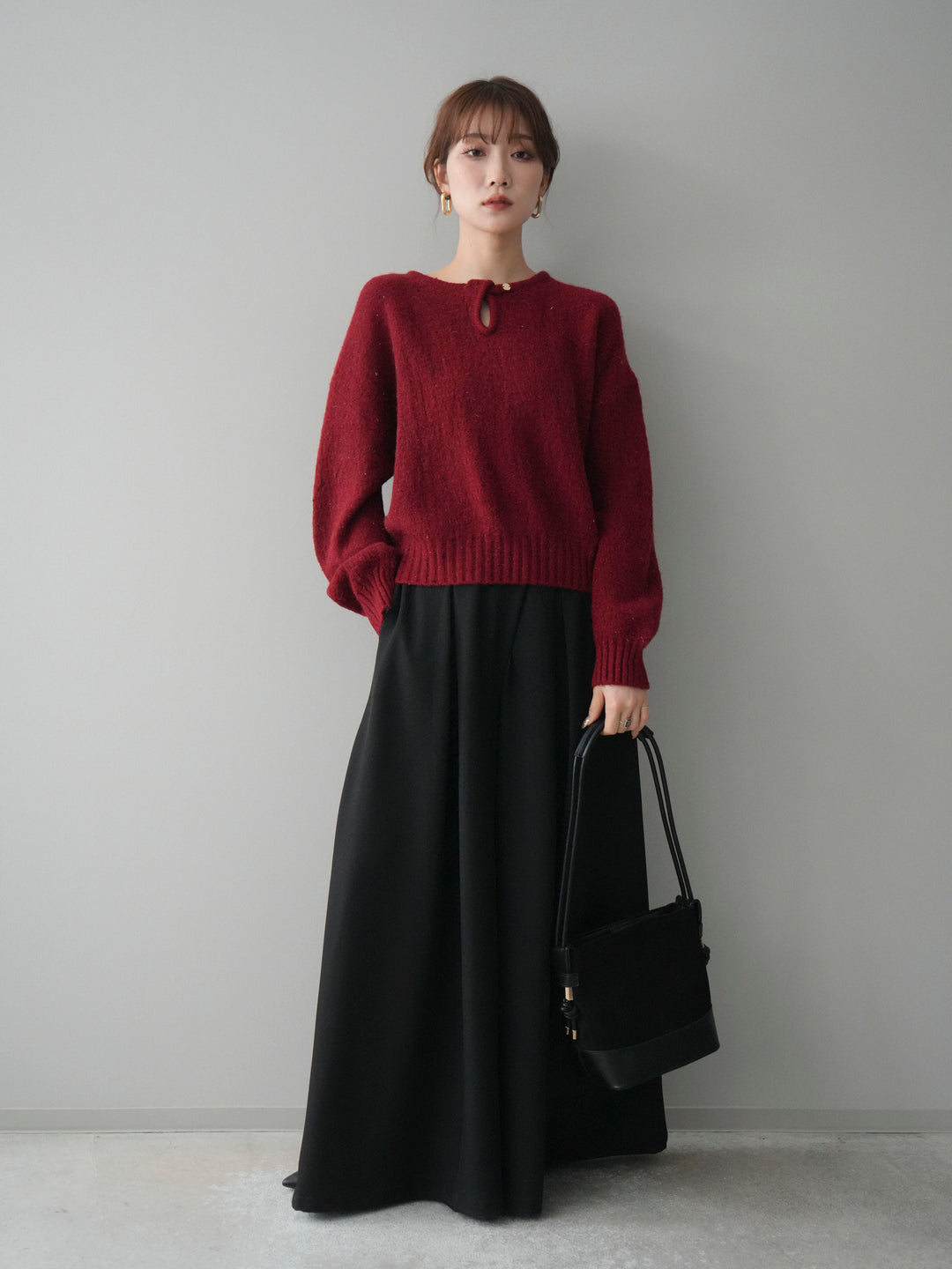 [SET]ツイストネックラメネップヤーンニットプルオーバー+テープベルトタックバギーパンツ(2set)