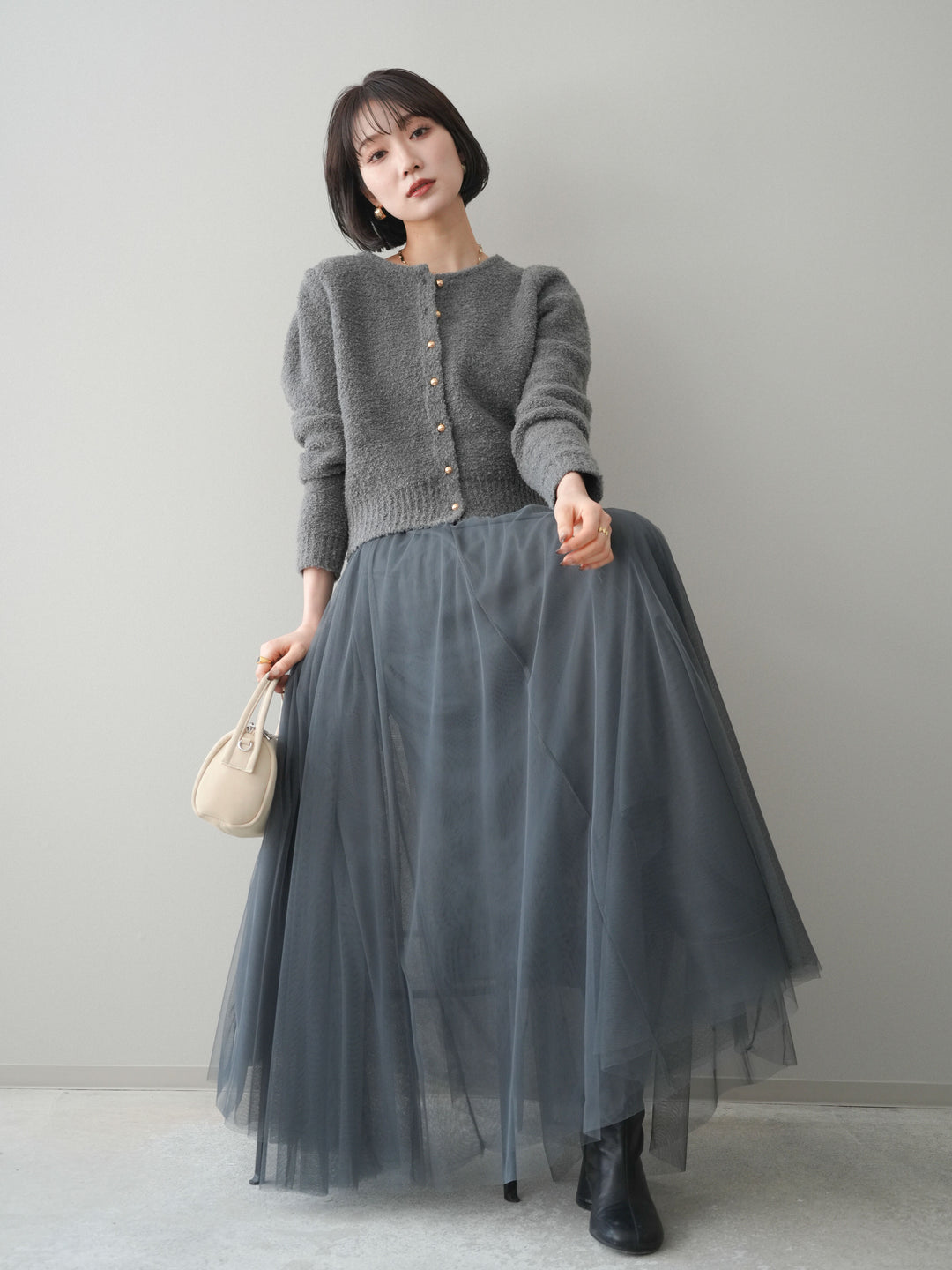 [SET]ゴールドボタンブークレニットカーディガン+チュールボリュームスカート(2set)