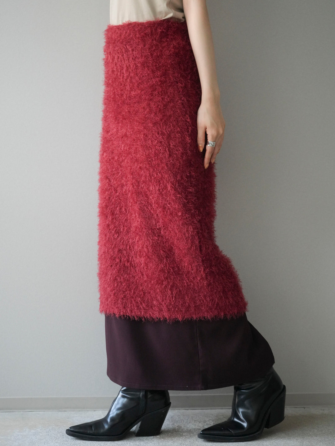 [予約]異素材バイカラーレイヤードシャギーニットスカート/red