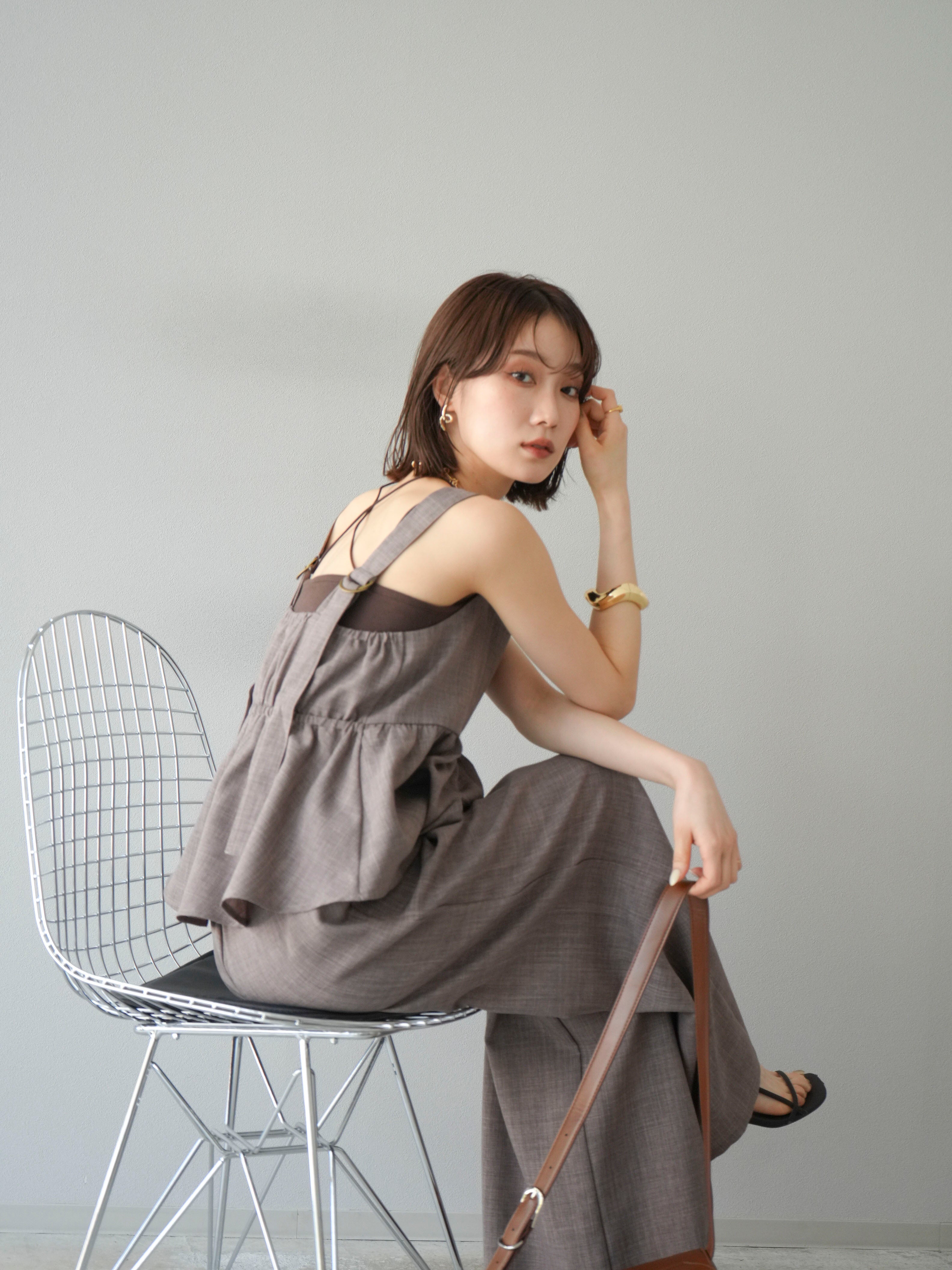 予約]リネンライクビスチェ/モカ – Lumier