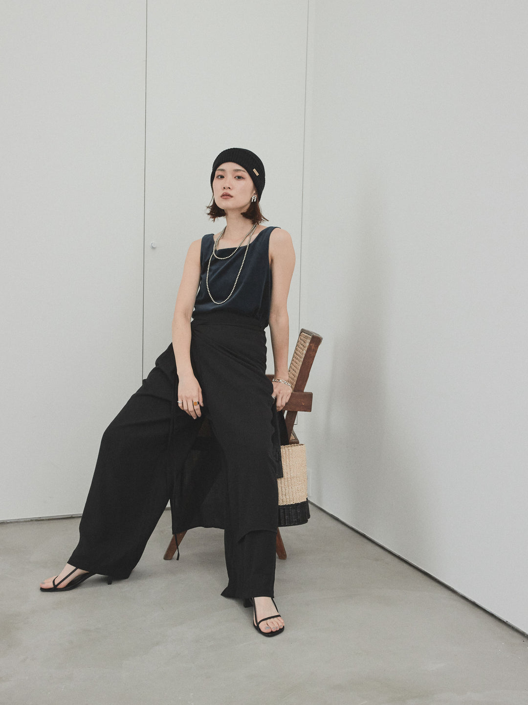 [SET]スクエアベロアタンクトップ+ワッシャーサテンレイヤードスカートパンツ(2set)