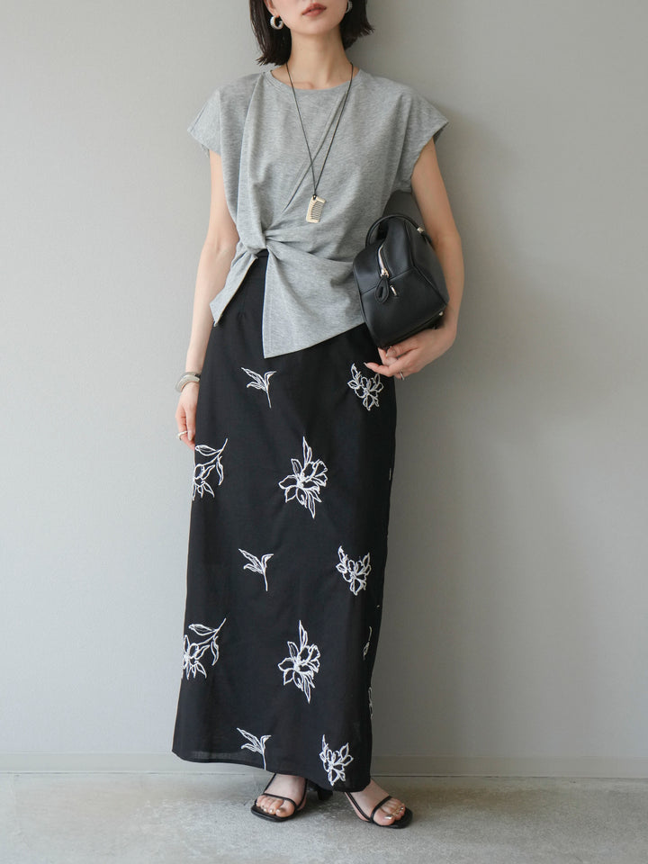 [予約]フラワー刺繍ナロースカート/ブラック