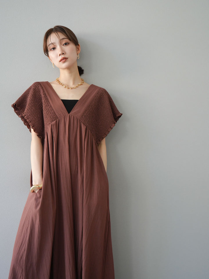 [SET] 褶皺V領連身裙 + 褶皺V領連身裙 (2件套)