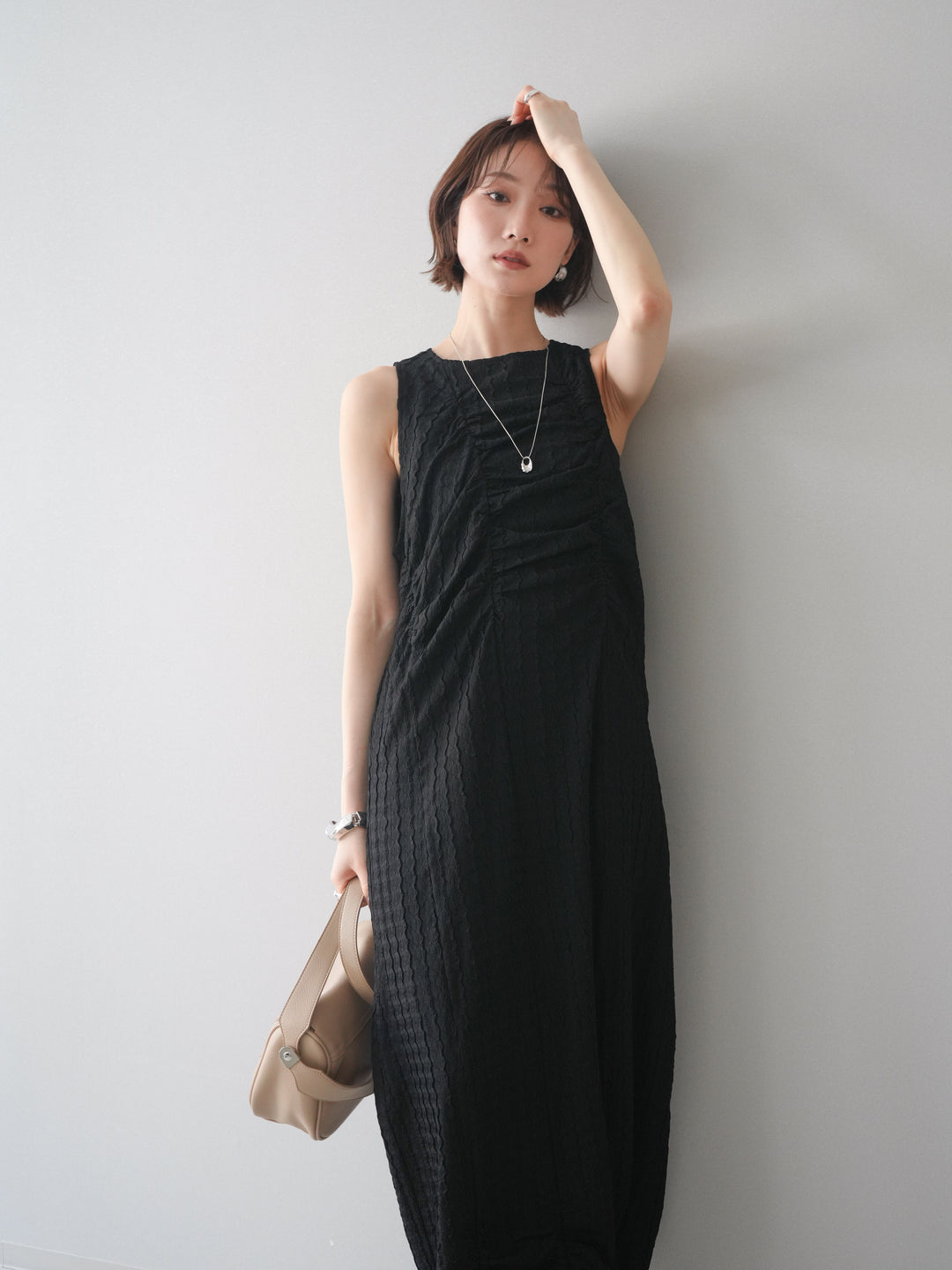 [予約]シャーリングジャガードノースリーブワンピース/black