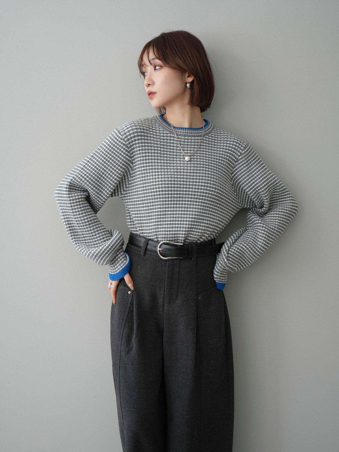 [予約]ラメ異素材ボーダーリブニットプルオーバー/charcoal×blue