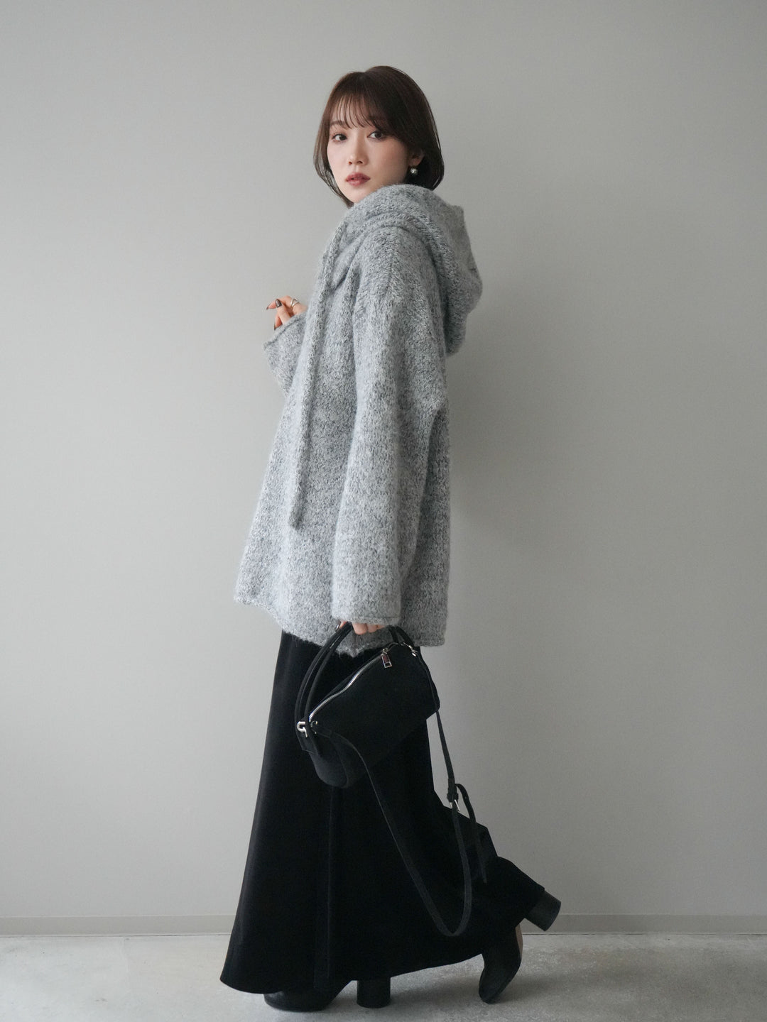 [予約]ベルベットナロースカート/black