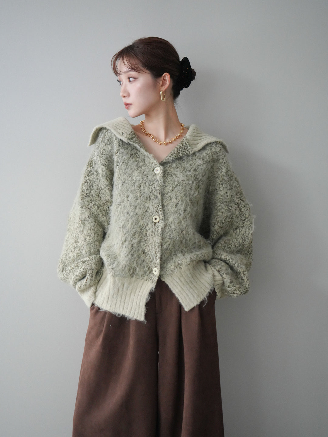 [SET]リブ切替メランジニットカーディガン+モチーフベルト付スエードタックワイドパンツ(2set)