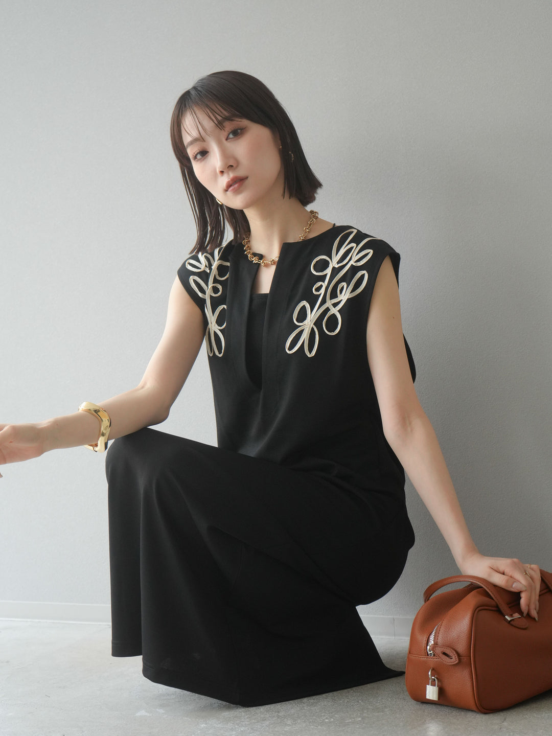 [予約]ライトポンチコード刺繍ワンピース/ブラック