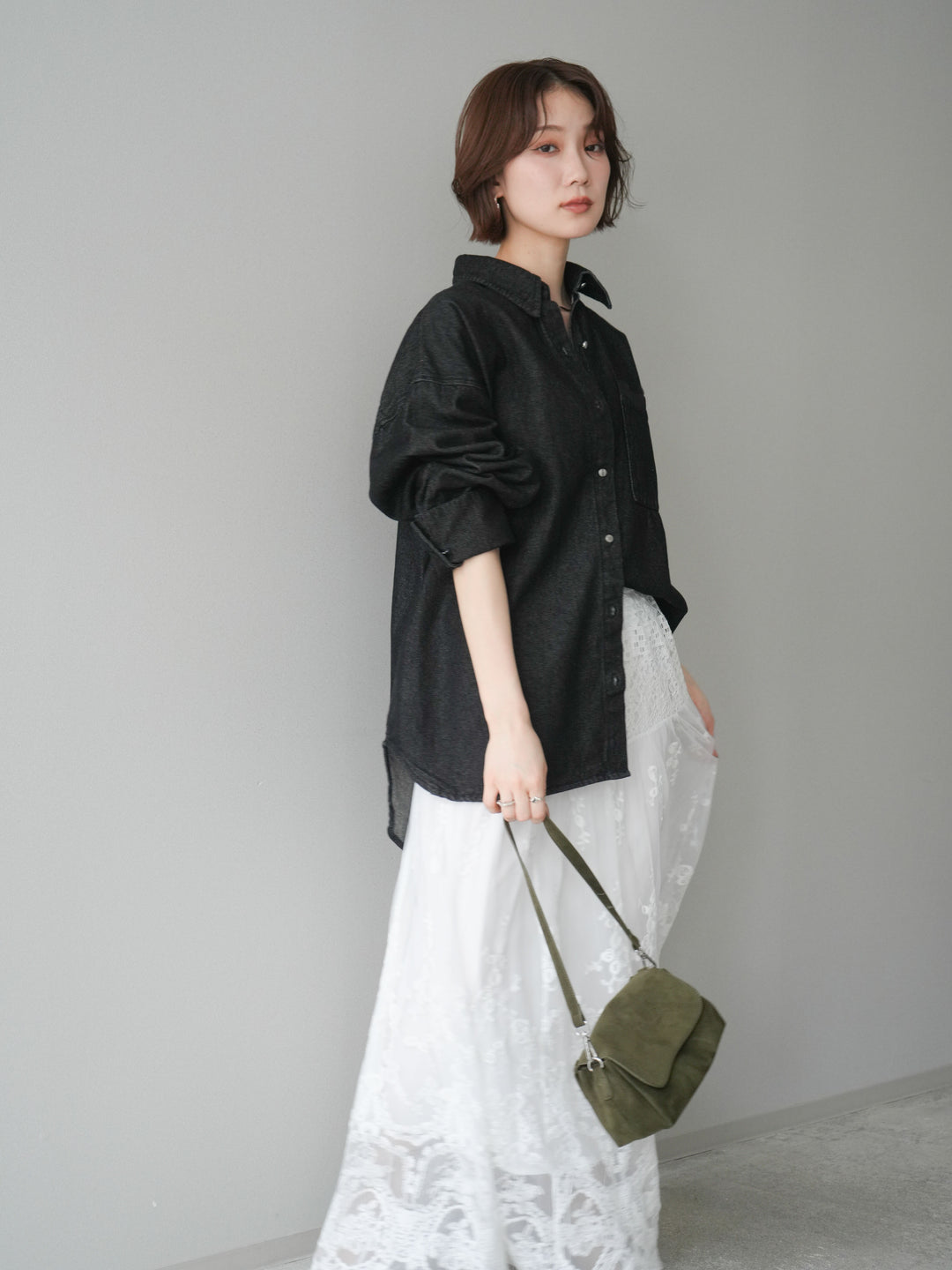 [予約]ポイントレザーオーバーデニムシャツ/black