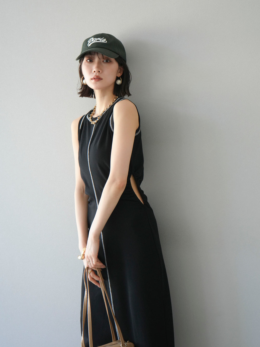 [予約]ウエストオープンステッチカットワンピース/ブラック