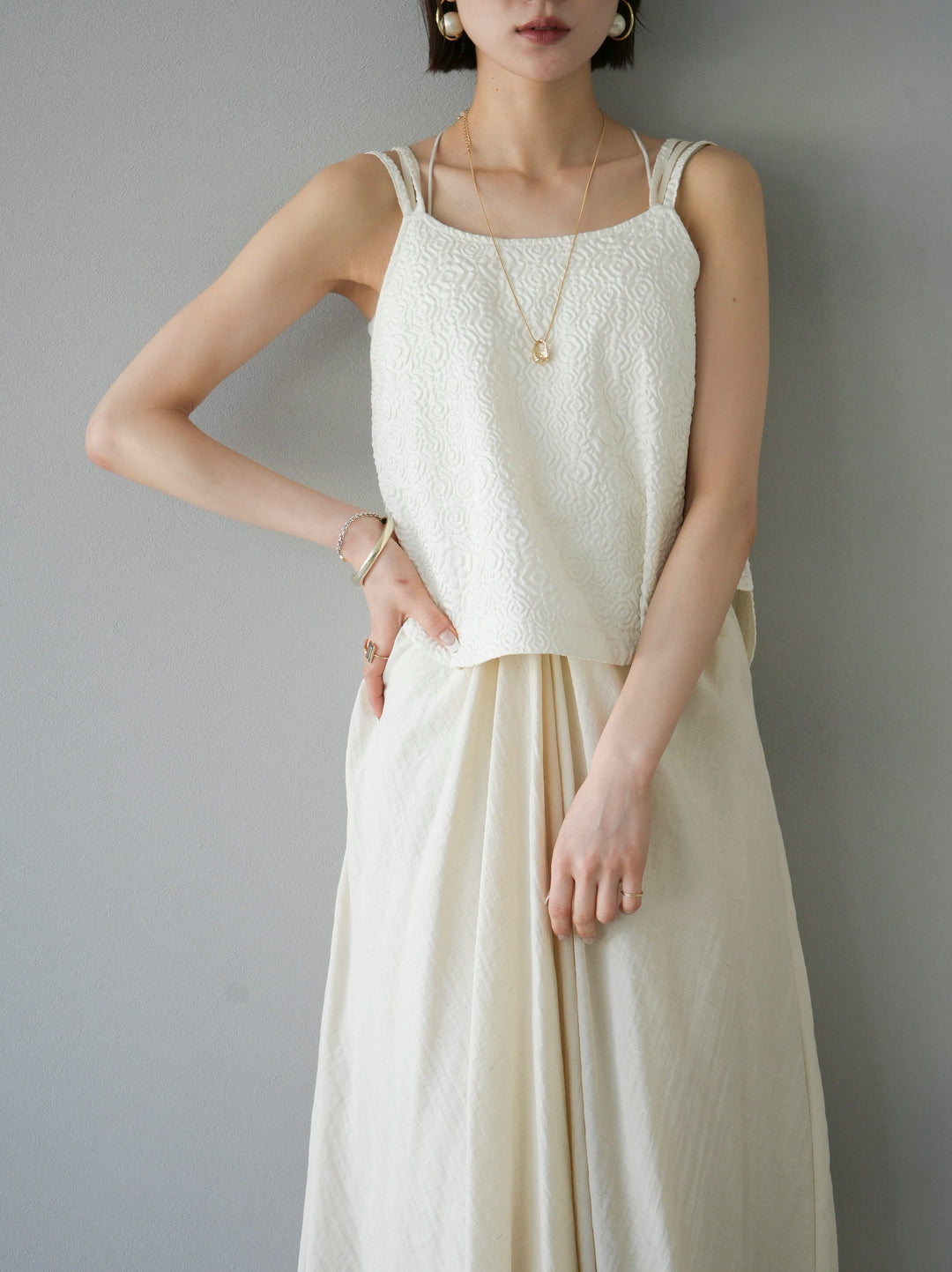 [Pre-order] Puffy Jacquard Double Strap Camisole/Ivory