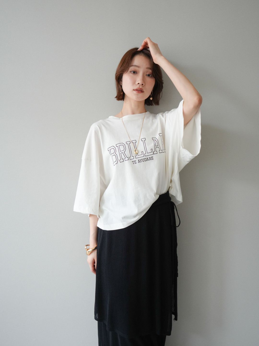 [SET]ボックスシルエットロゴTEE+レイヤードラップニットスカート(2set)