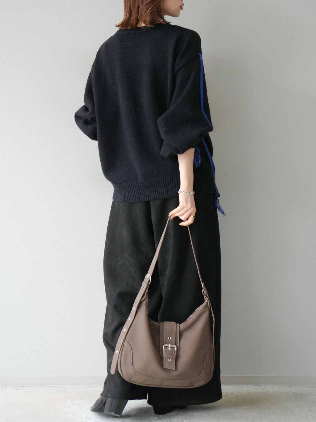 [SET]配色ステッチフリンジニットプルオーバー +スウェードタックワイドパンツ(2set)