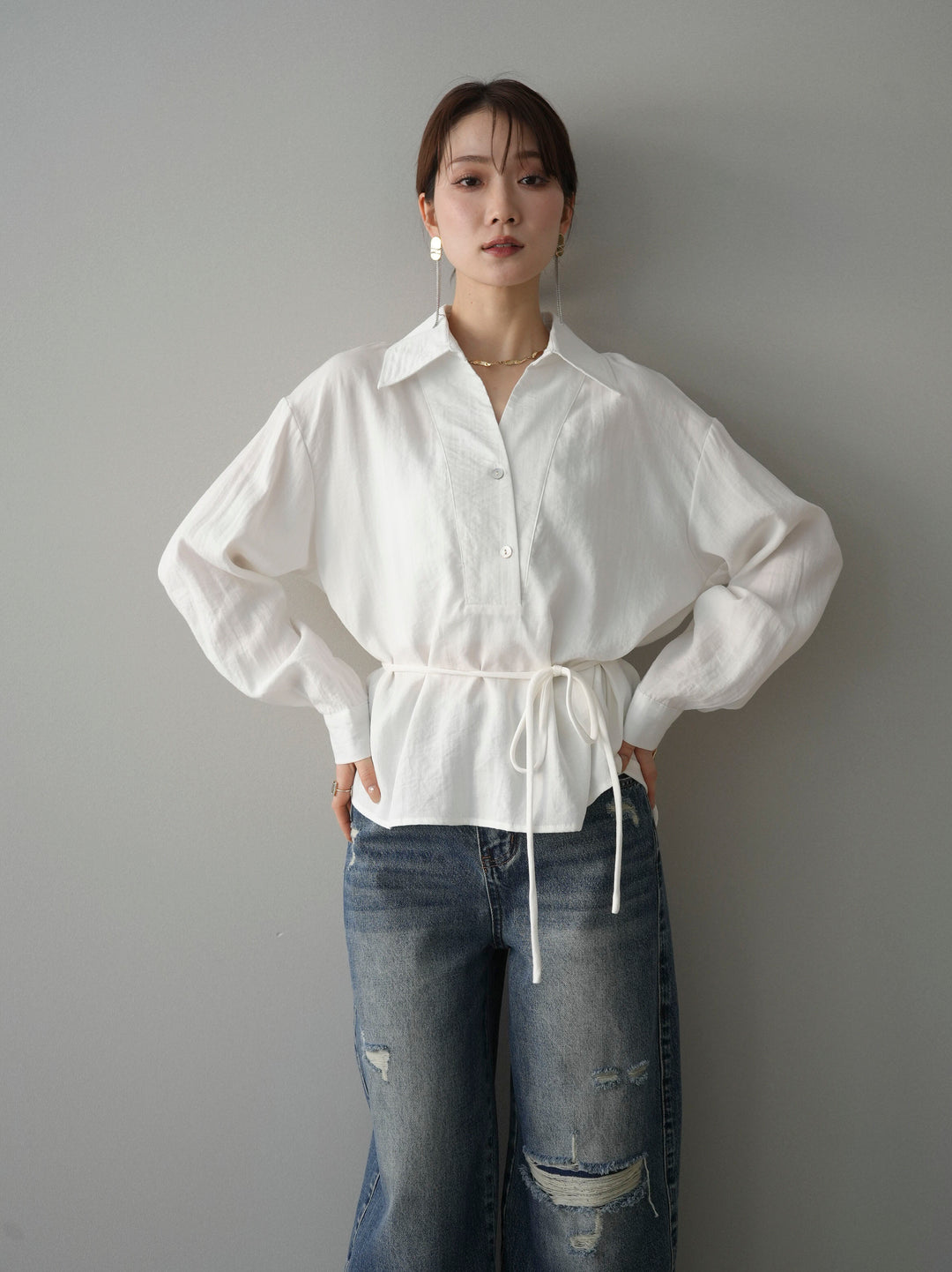 [SET]Vネック変形ラインシャツ+ダメージデニムセミワイドパンツ(2set)