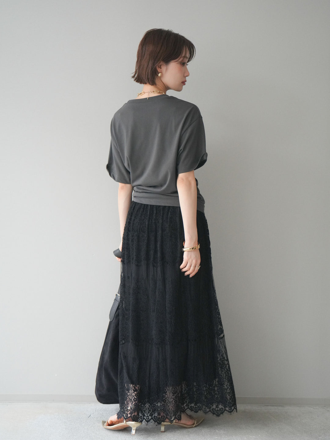 [SET]エンボスロゴTEE+裏プリーツ総レースロングスカート(2set)