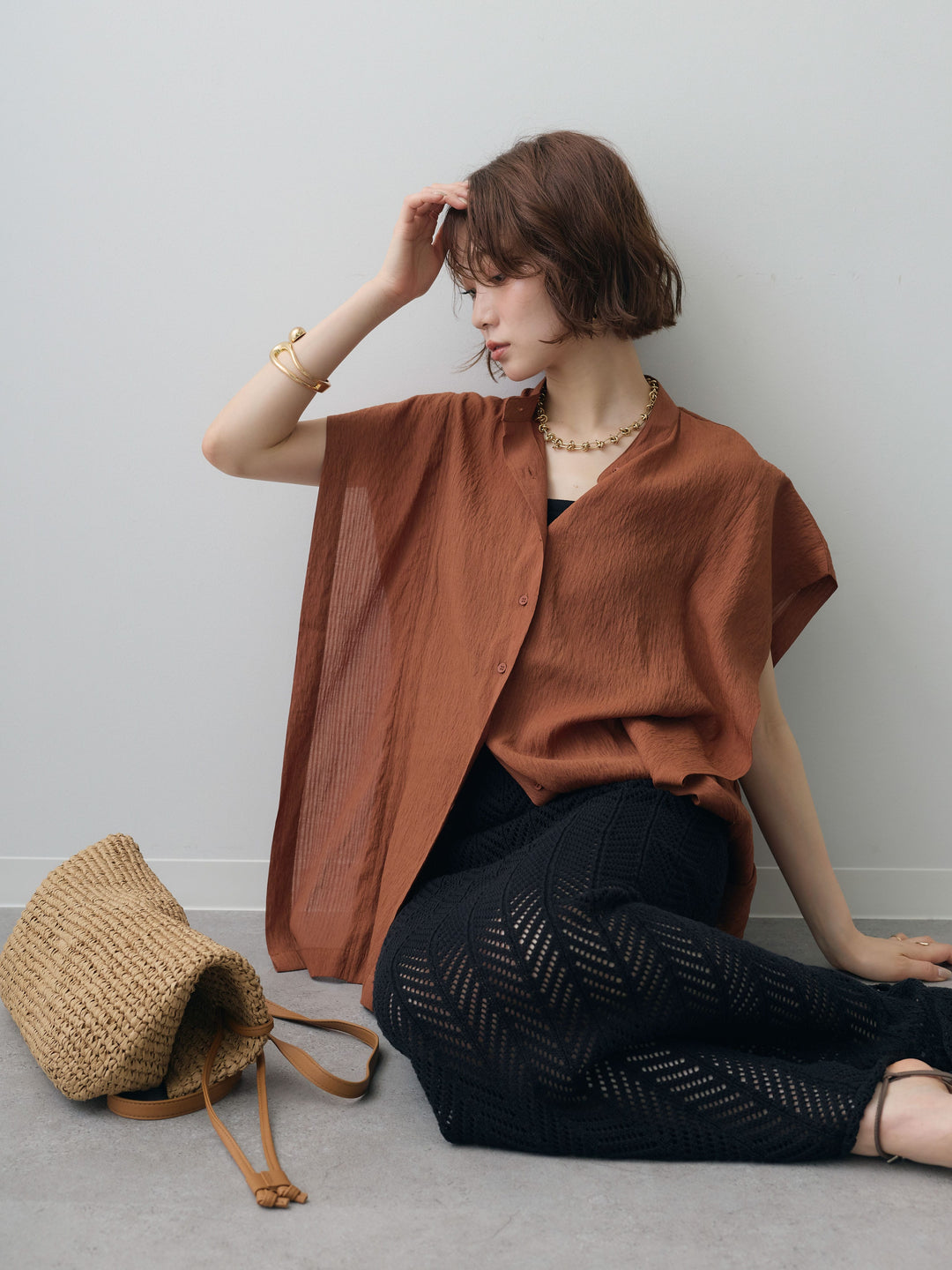 [予約]スクエアショルダーノースリワッシャーブラウス/brown