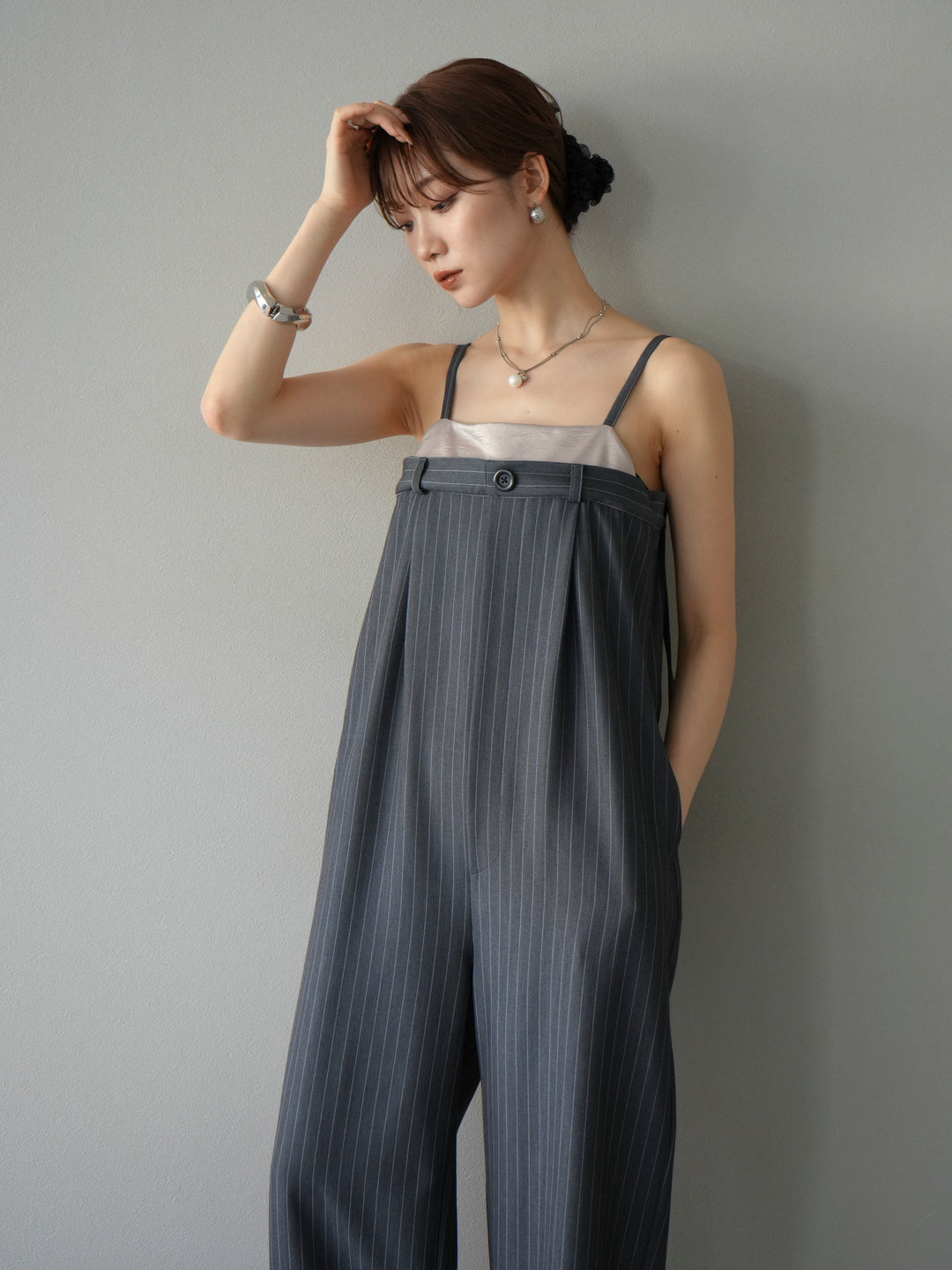 [予約]サテン切替ピンストライプサロペット/グレー