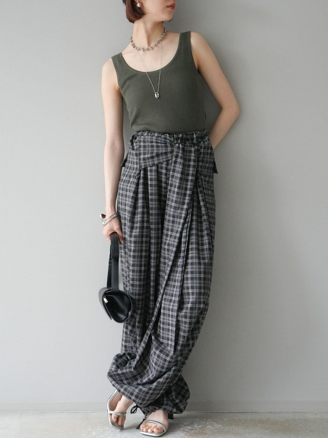 [予約]チェック柄ウエスト巻きドロストパンツ/ブラック
