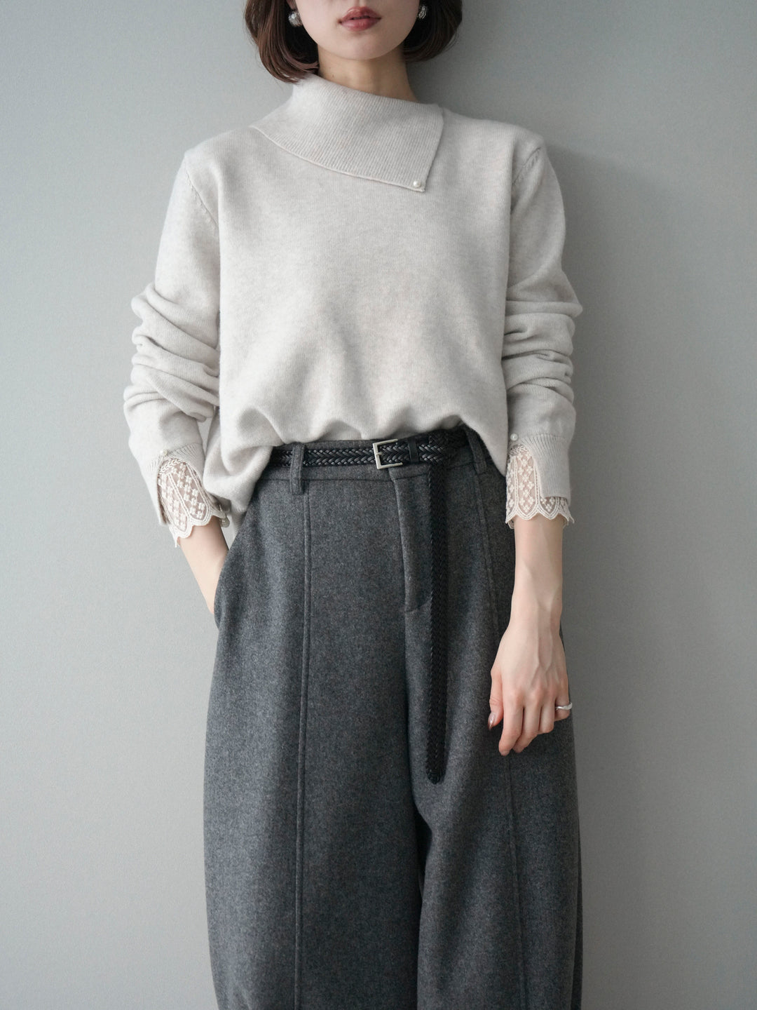 [SET]袖レースパール付き配色ニットトップス+ウールタッチカーブパンツ(2set)