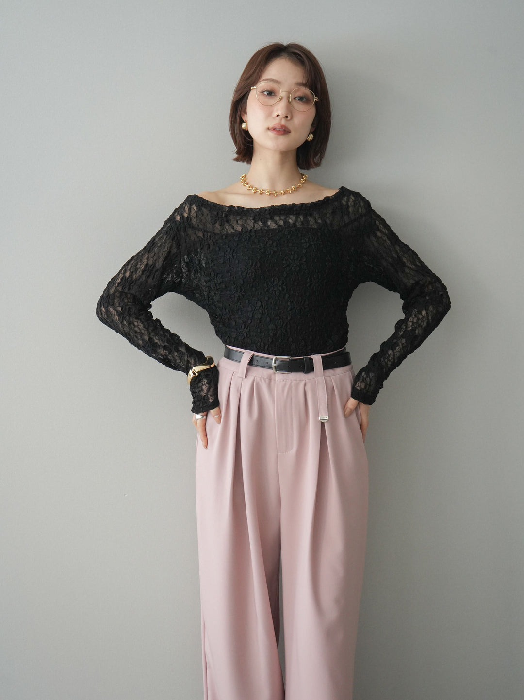 [予約]サイドギャザーレーストップス/black