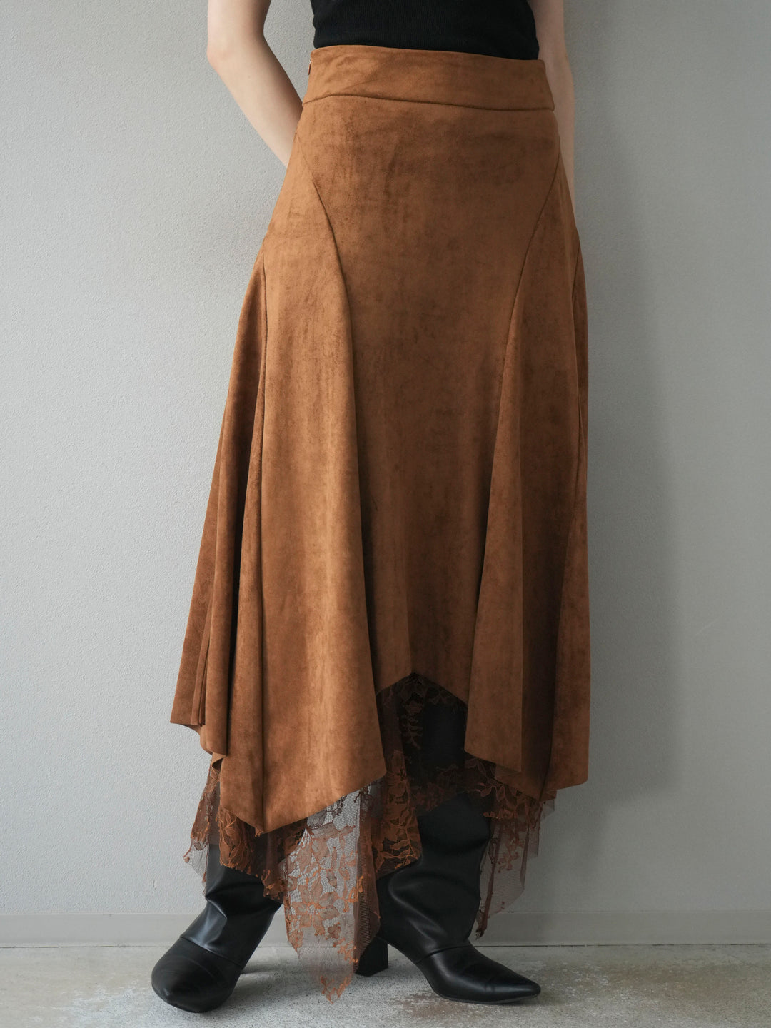 [予約]スエード裾レースアシンメトリースカート/camel