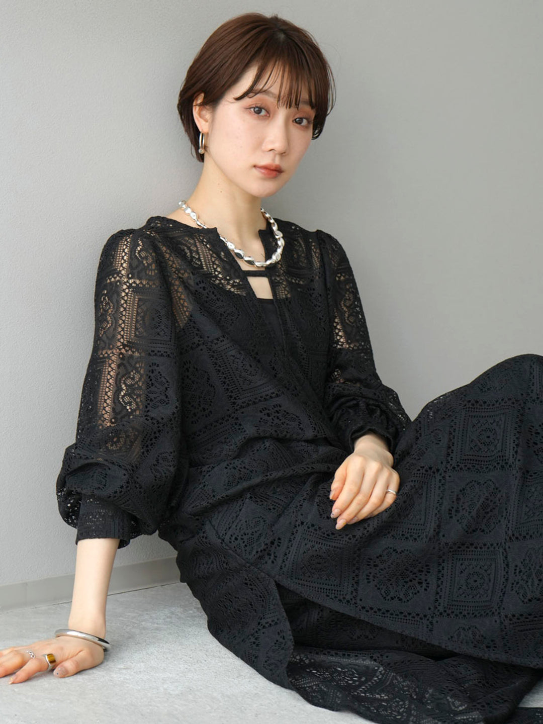 [Mix and match set] [SET] Nuanced pattern candy sleeve blouse + block lace volume sleeve dress + design tuck wide pants (3 sets)