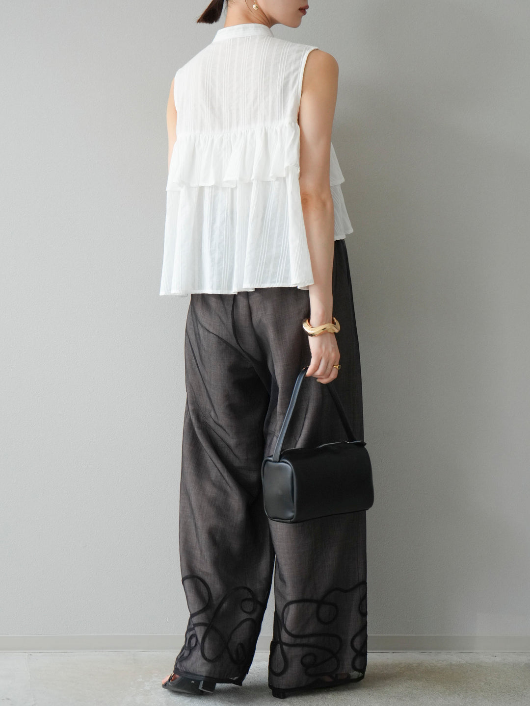 [SET]ドビーストライプアシンメトリーフリルノースリブラウス+コード刺繍チュールレイヤードパンツ+リネンライクイージーワイドパンツ(3set)