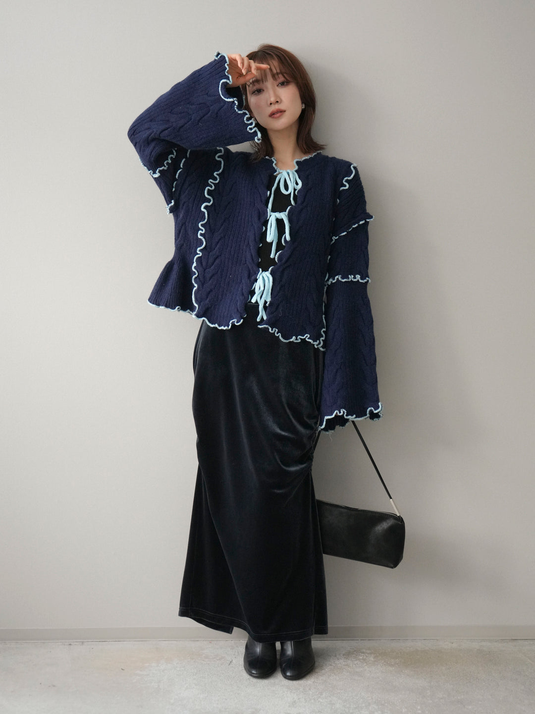 [SET]フロントリボン配色メローニットカーディガン+ギャザーベロアスカート(2set)