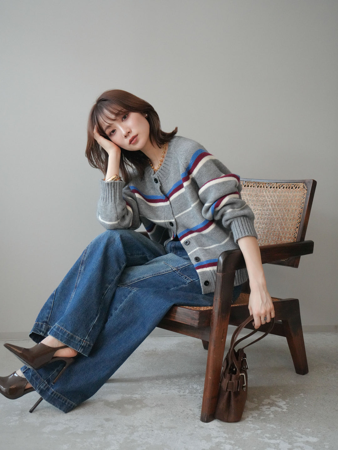 [SET]ランダムボーダーニットカーディガン+デザインステッチカーブデニムパンツ(2set)