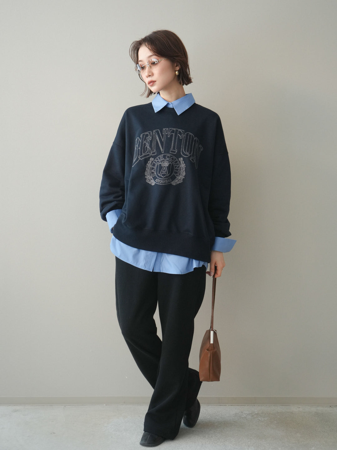 [SET]カレッジロゴ刺繍BIGスウェットプルオーバー+スウェットフレアパンツ(2set)