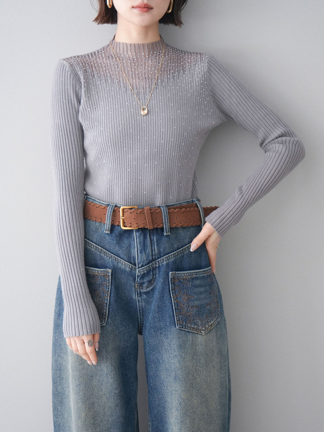 [予約]シアー切替スパンコールリブニットトップス/gray