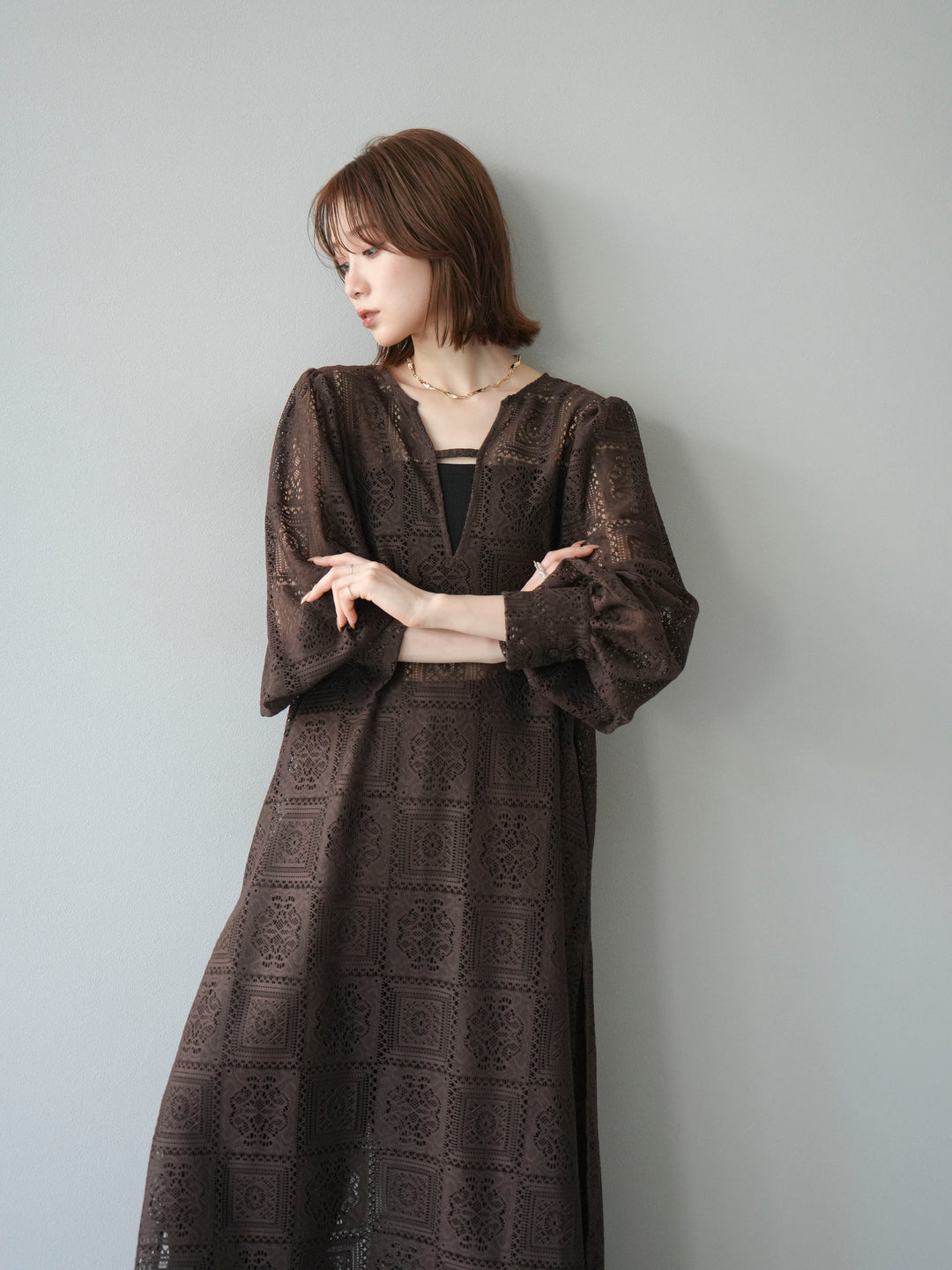 【套裝】塊蕾絲捲袖洋裝+塊蕾絲寬褲（2套）