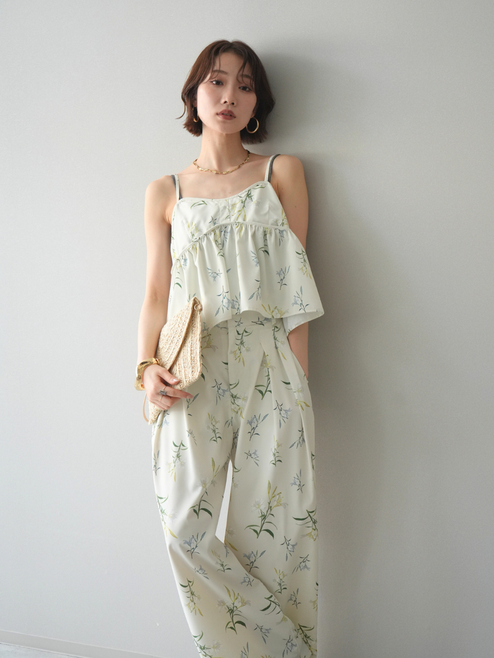 [SET]フラワープリントキャミソール+フラワープリントタックパンツ(2set)