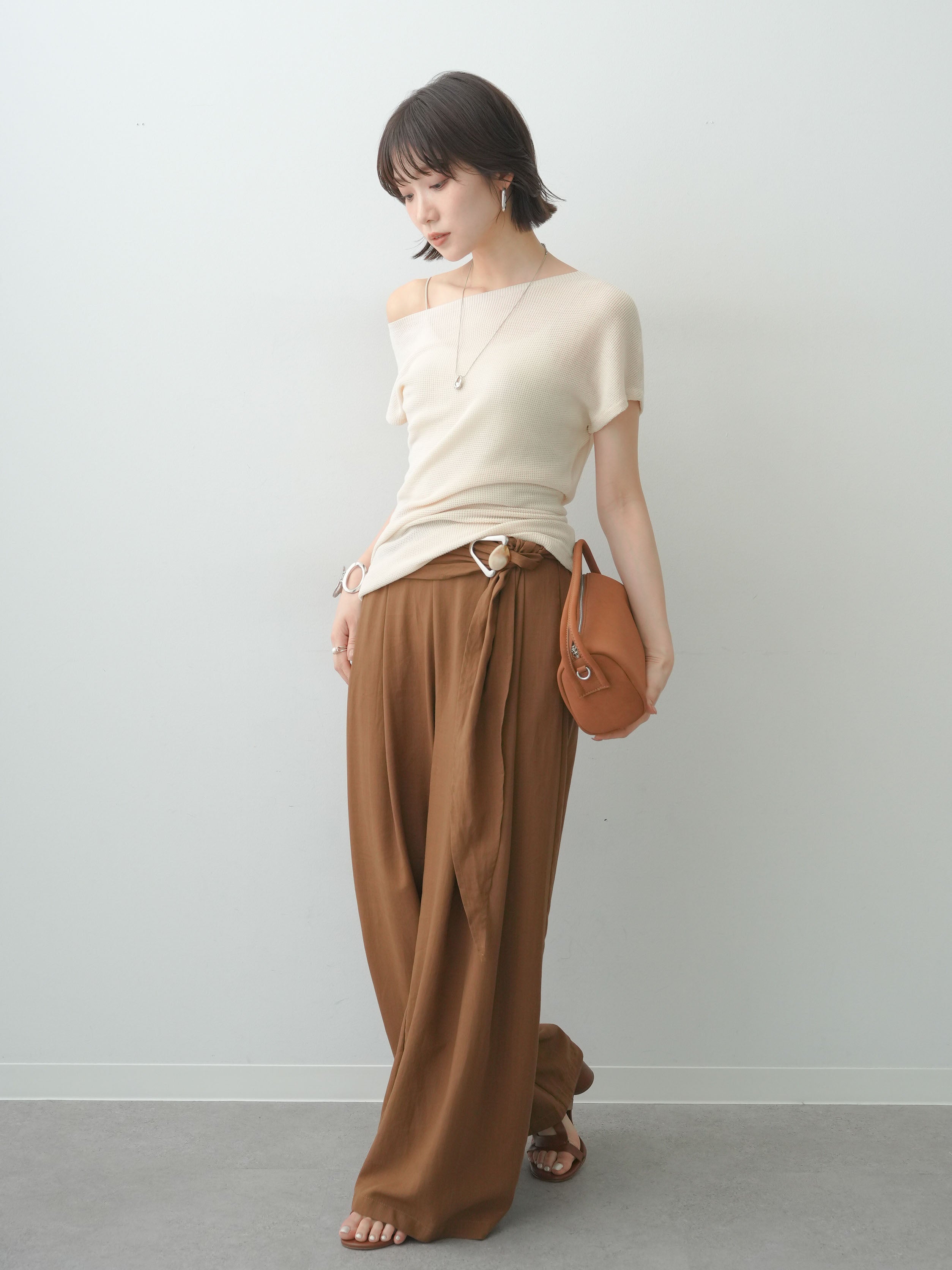 SET]ベルトデザインタックドレープワイドパンツ+ベルトデザインタック