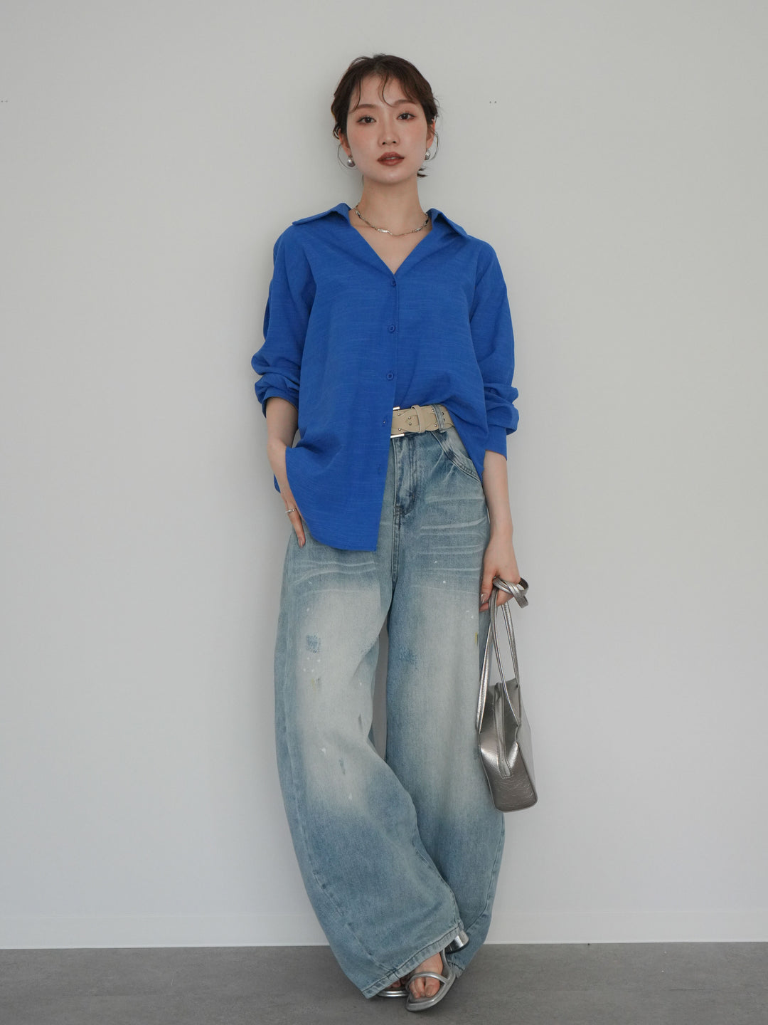 [予約]ベルト付ペイント加工カーブデニムパンツ/lightblue