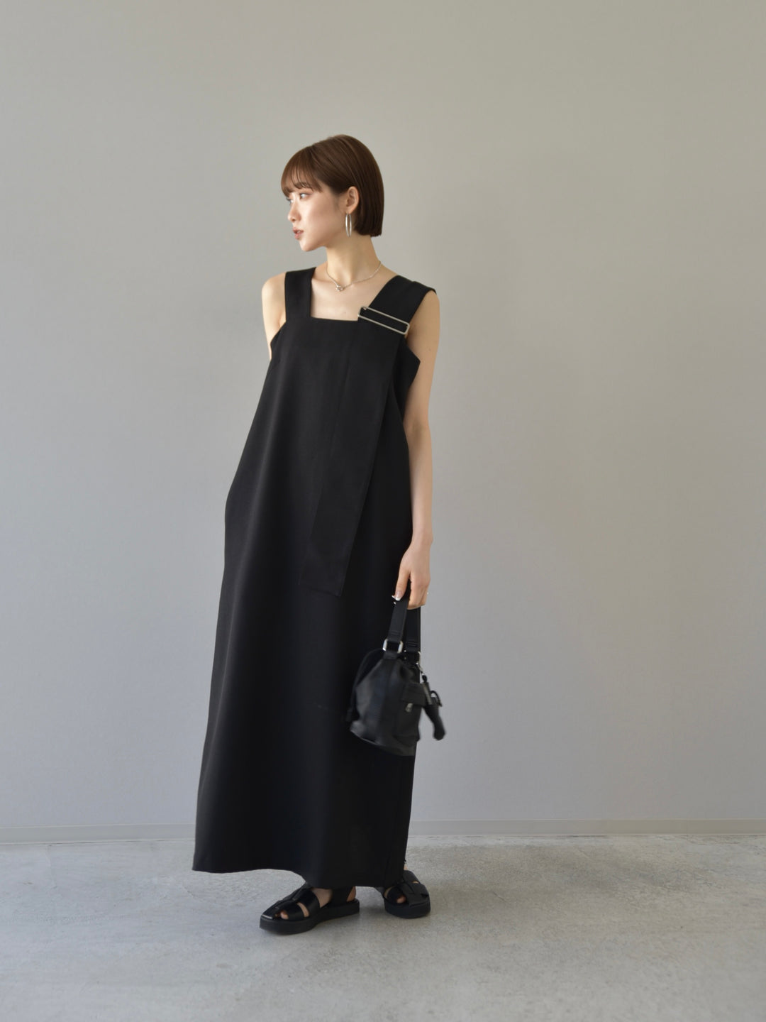 [予約]SLUB YARN ASYMMETRY DRESS/BLACK