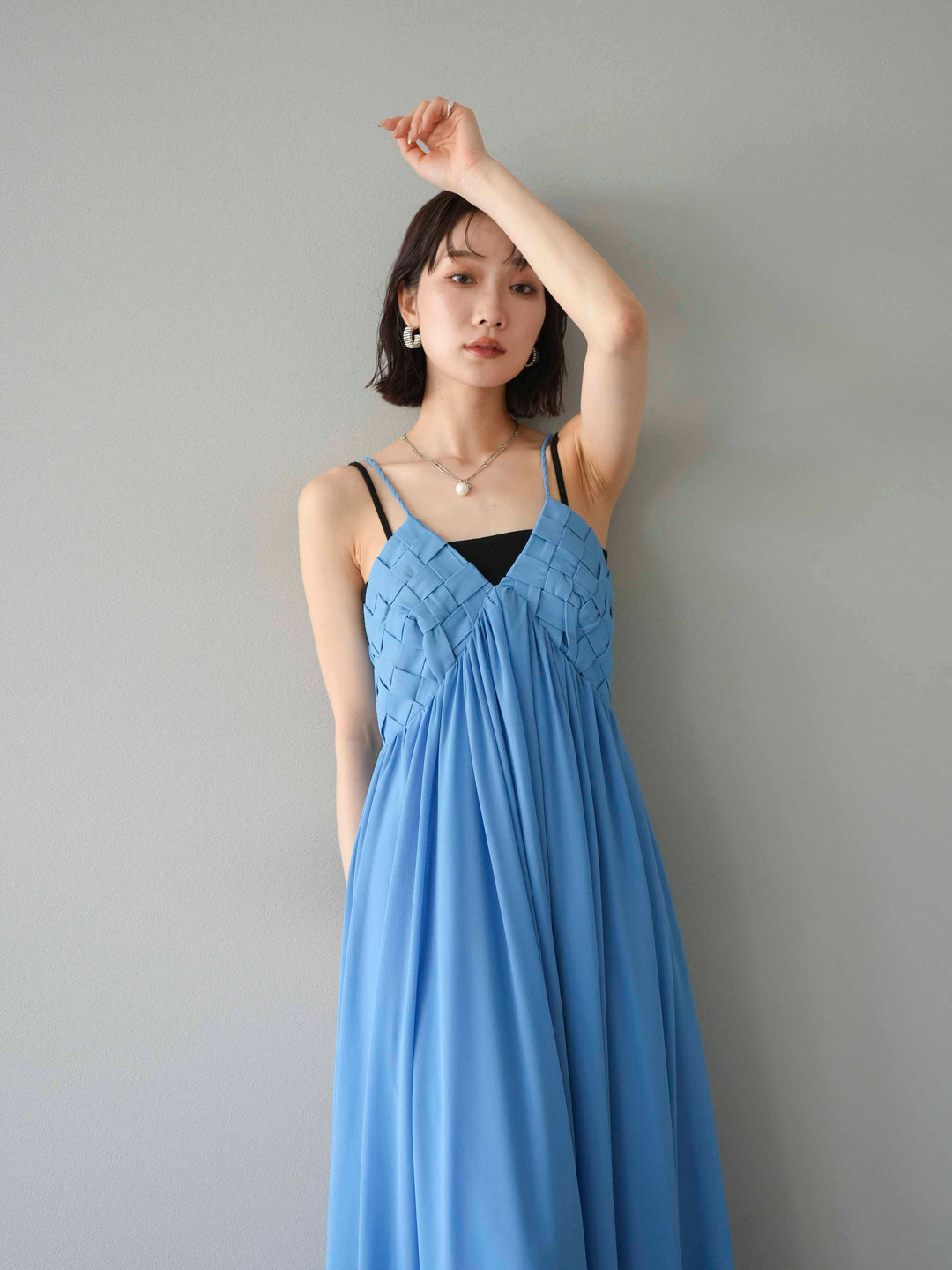 [予約]編み込みデザインシフォンワンピース/ブルー