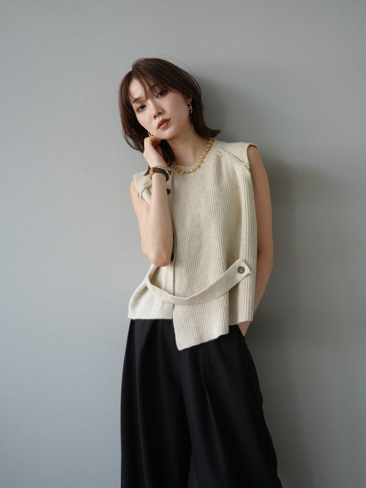 [4]レイヤードボタンニットベスト/オフホワイト