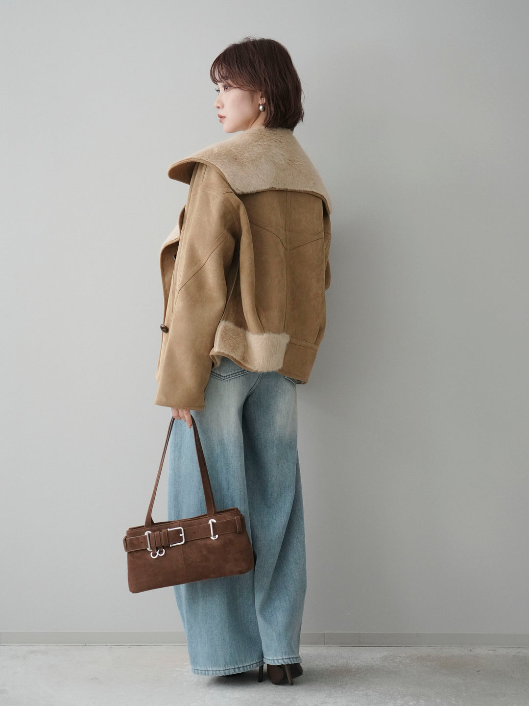 [SET]ムートンショートジャケット+ベルト付裏起毛カーブデニムパンツ(2set)