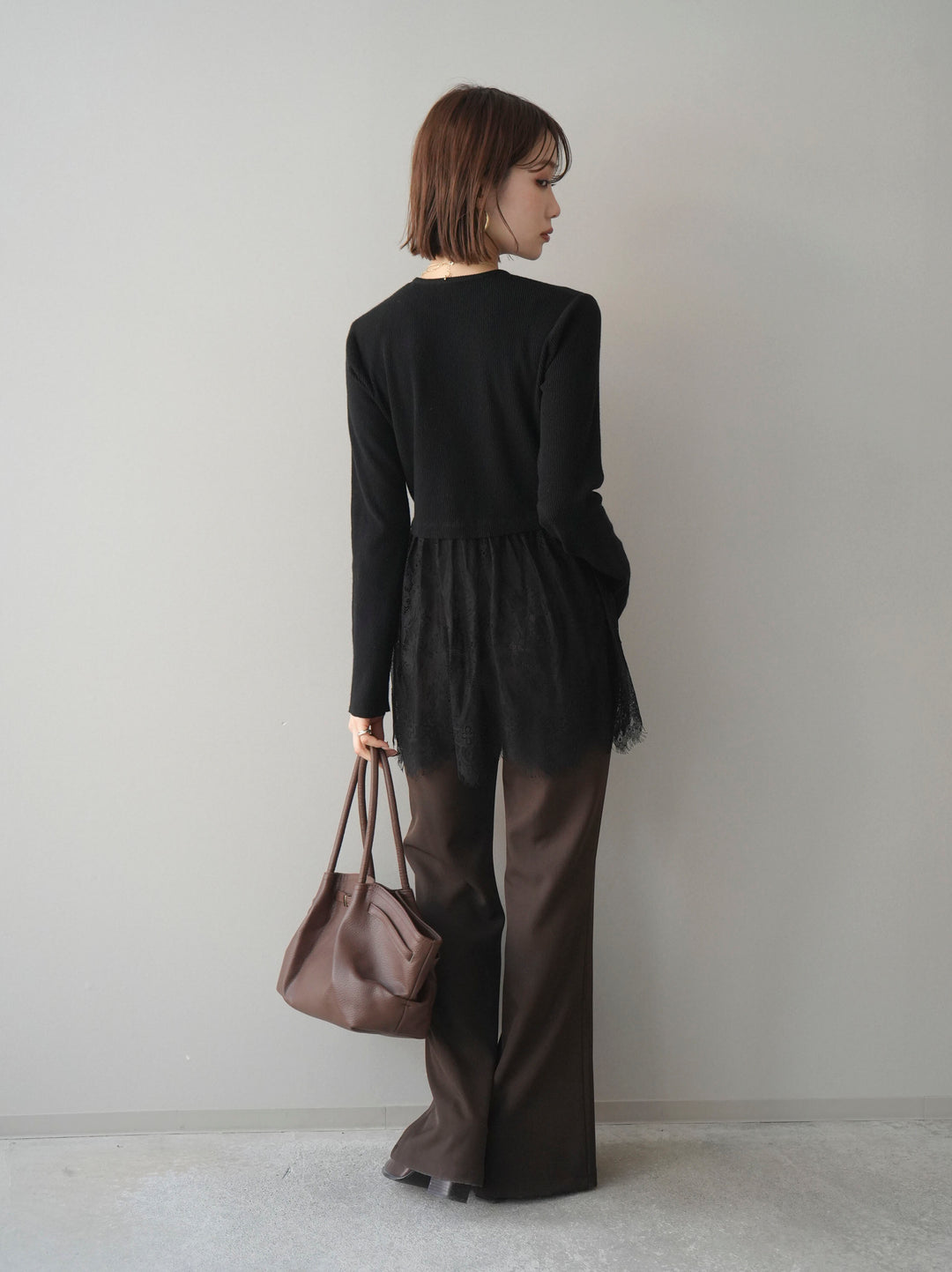 [SET]クルーネックレースドッキングリブニットトップス+センターシームフレアパンツ(2set)