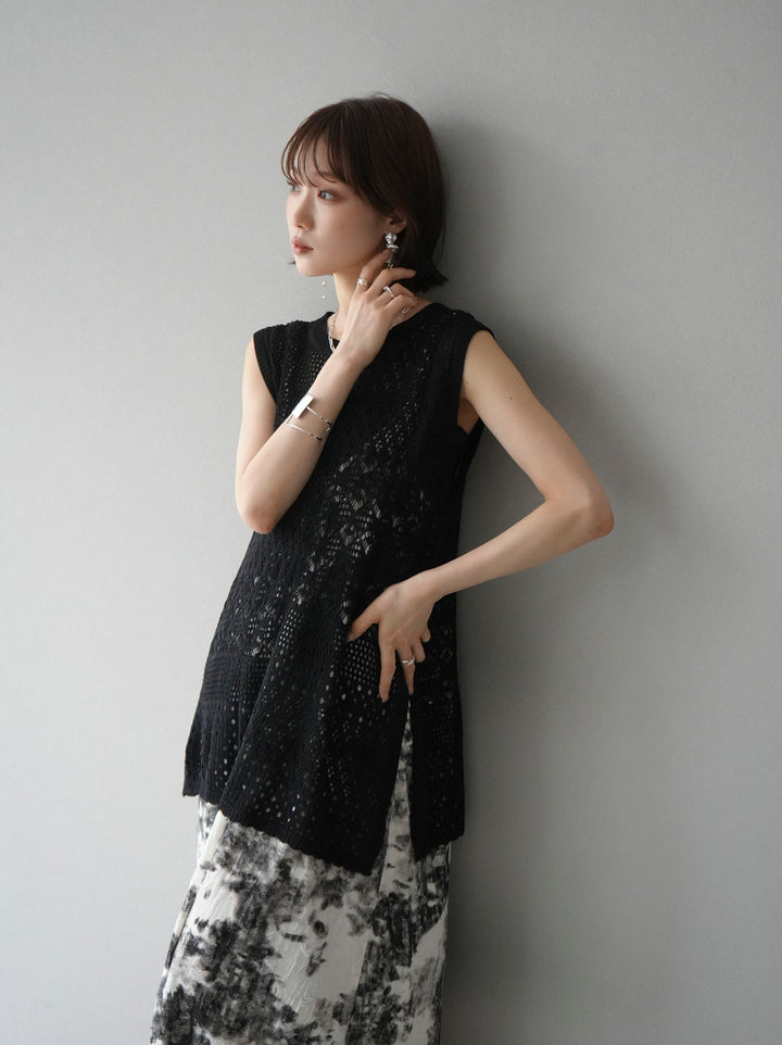 [Pre-order] Openwork side slit knit top/black