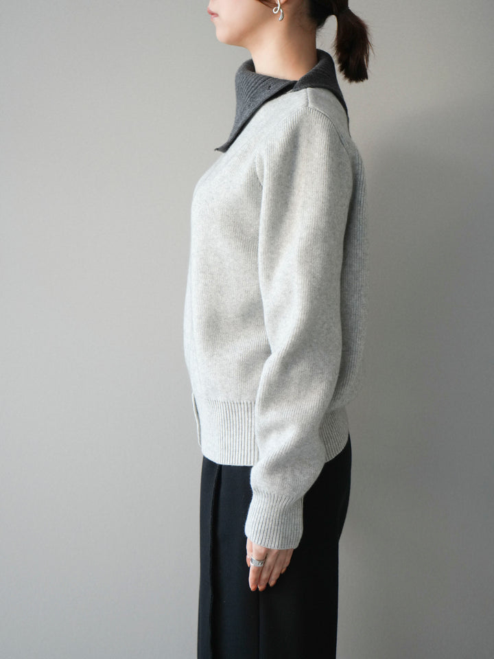 [予約]デザインネックバイカラーニットプルオーバー/gray