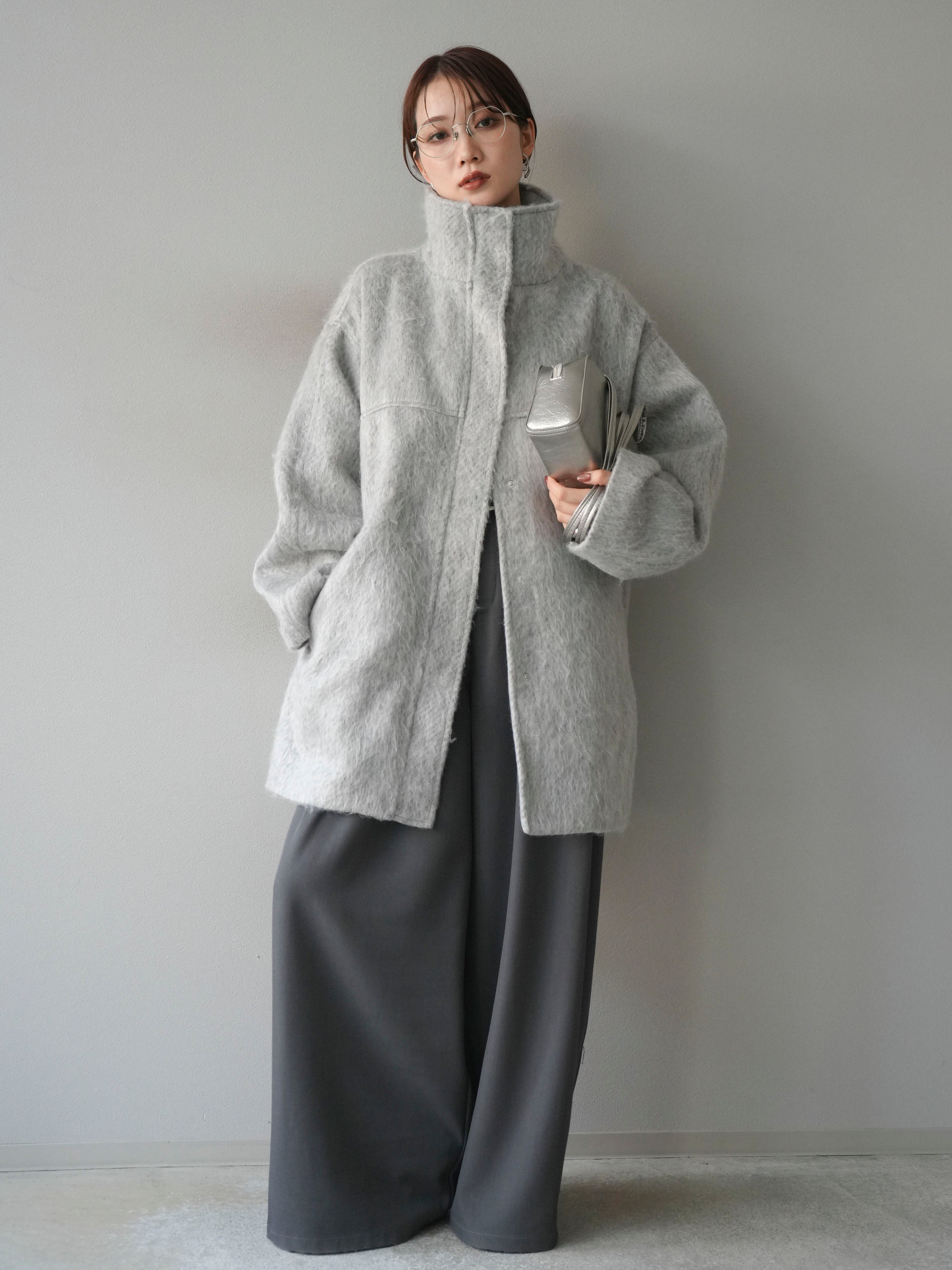 予約]スタンドカラーシャギーコート/mokugray – Lumier