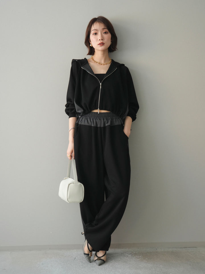 [予約]バイカラー異素材ライトポンチクロップドZIPフーディー/black